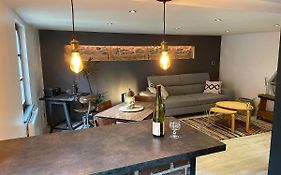 Appartement chaleureux avec place de parking